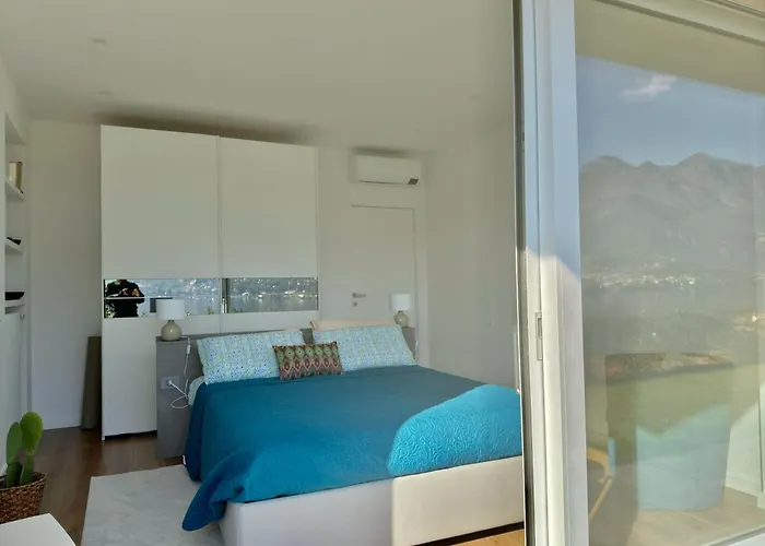 شقة Elda With Garden And View *