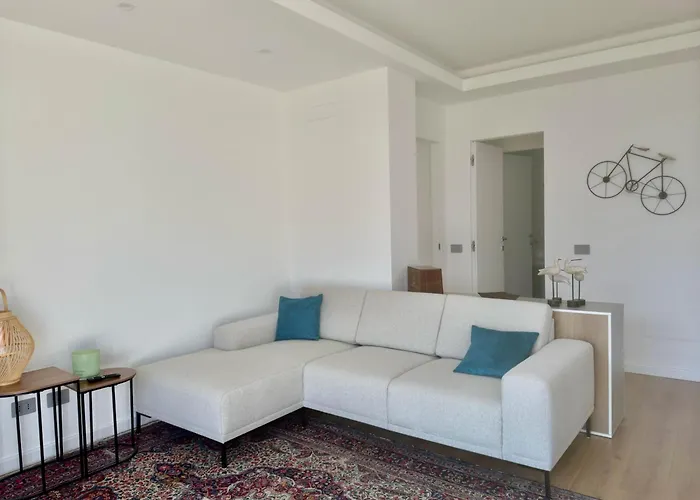 Elda With Garden And View Onno