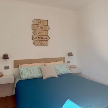 Elda With Garden And View Appartement